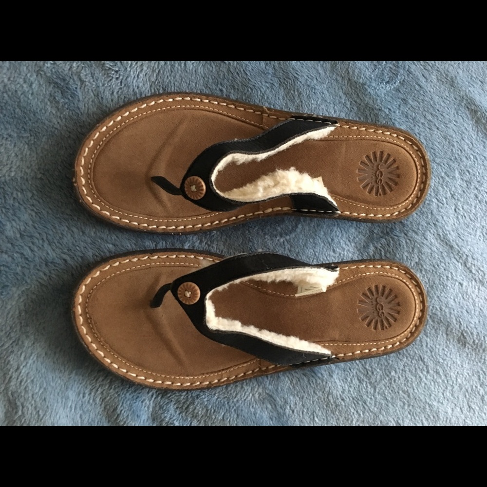 UGGS Sandals
